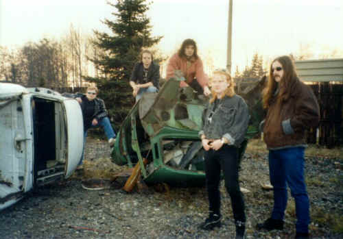 Za zkušebnou / únor 1999