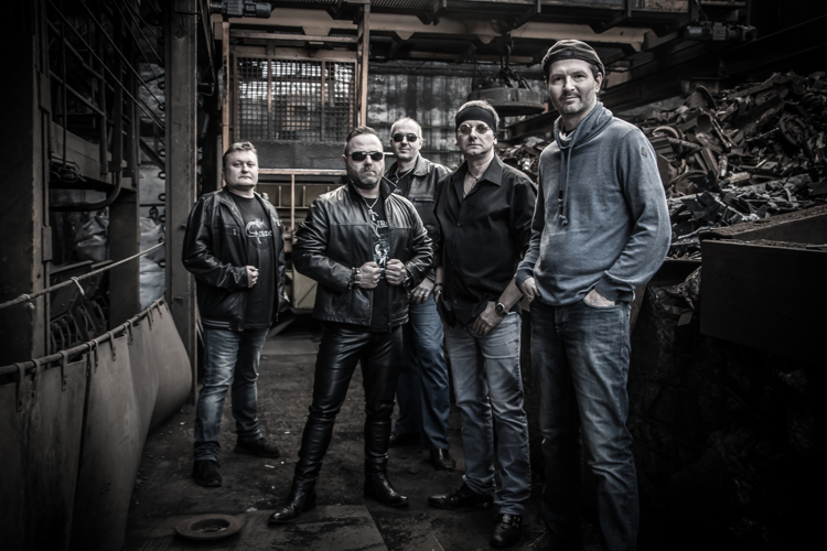 Promo foto s novým zpěvákem / únor 2018